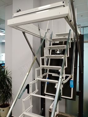 Чердачная лестница Aci Alluminio Fantozziscale Motorizzata Premium 700*1200*2710-3050 Чердачная лестница Aci Alluminio Fantozziscale Motorizzata Premium 700*1200*2710-3050