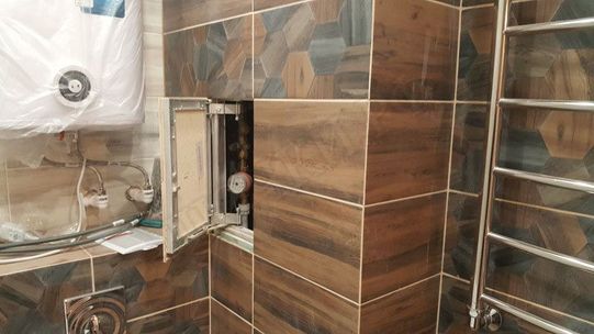 Люк под плитку Нажимной Секрет-Лайт 450*650 Люк под плитку Нажимной Секрет-Лайт 450*650