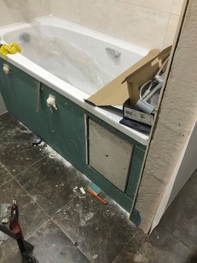 Люк под плитку Нажимной Секрет-Лайт 450*650 Люк под плитку Нажимной Секрет-Лайт 450*650